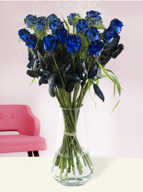 Blauer Rosenstrauß 