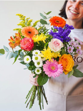 Blumenstrau&szlig; des Monats Juli