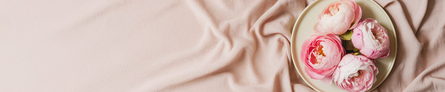 Pfingstrosen und Rosen Pfingstrosen und Rosen