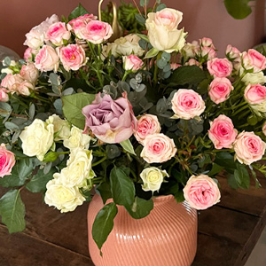 Kundenfoto: Ländlicher Rosenstrauß Kundenfoto: Ländlicher Rosenstrauß